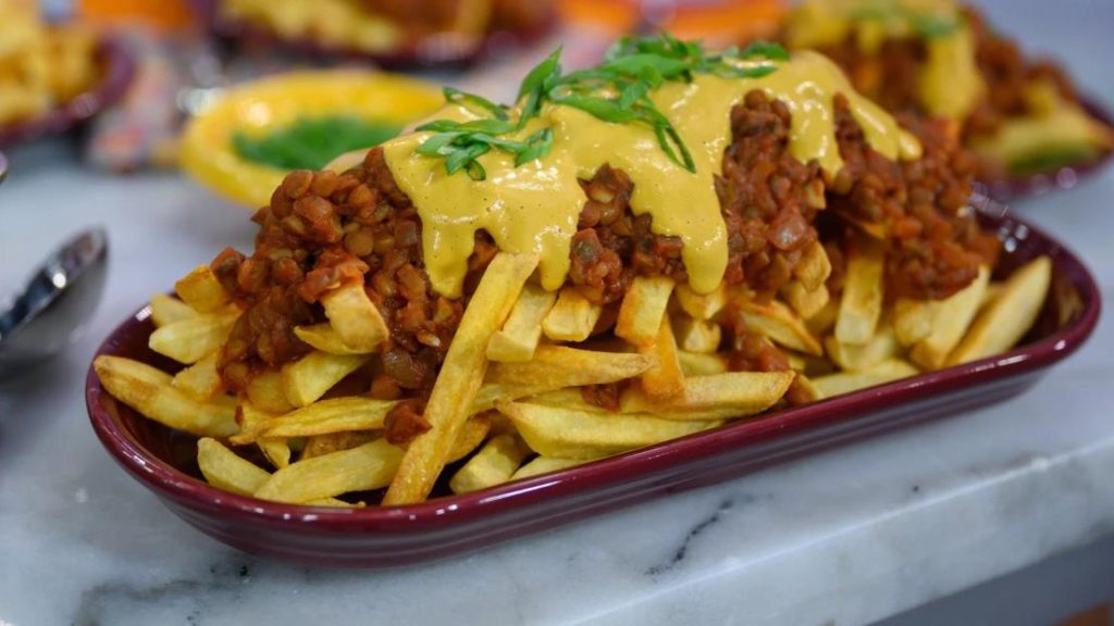 Chili Cheese Fries (United States)